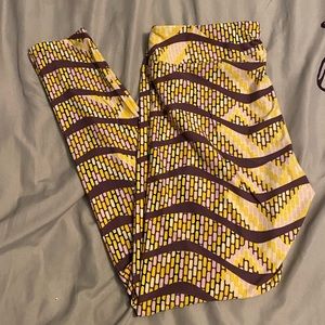 Yellow & purple patterned leggings